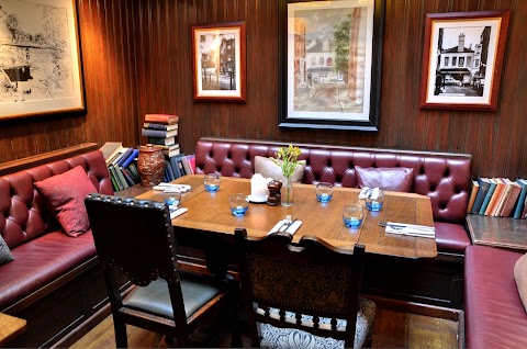 The Holly Bush, Hampstead