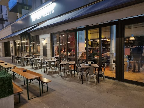 Mother Kelly's Stratford