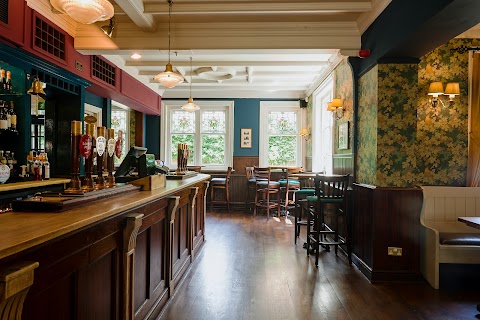 The Rose & Crown, Ealing