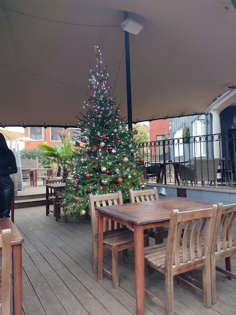 Black Horse Kingston