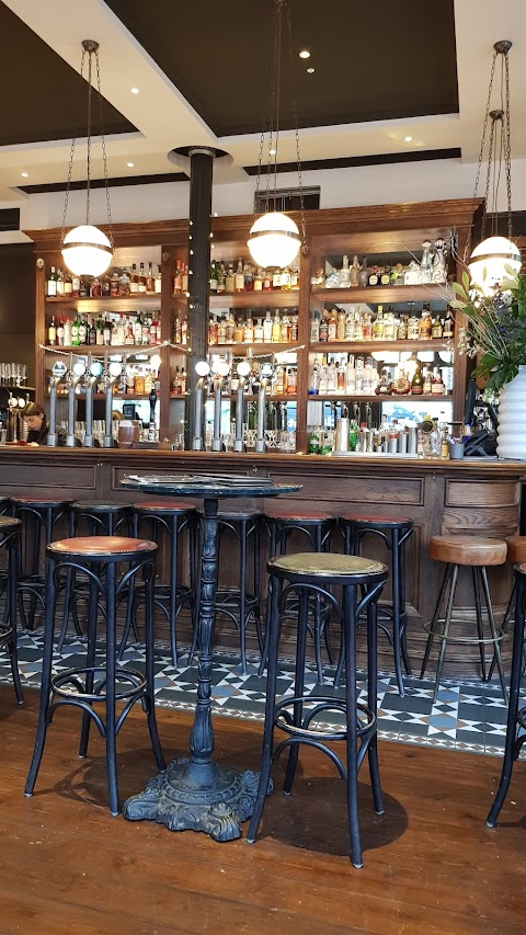 The Knight of Notting Hill